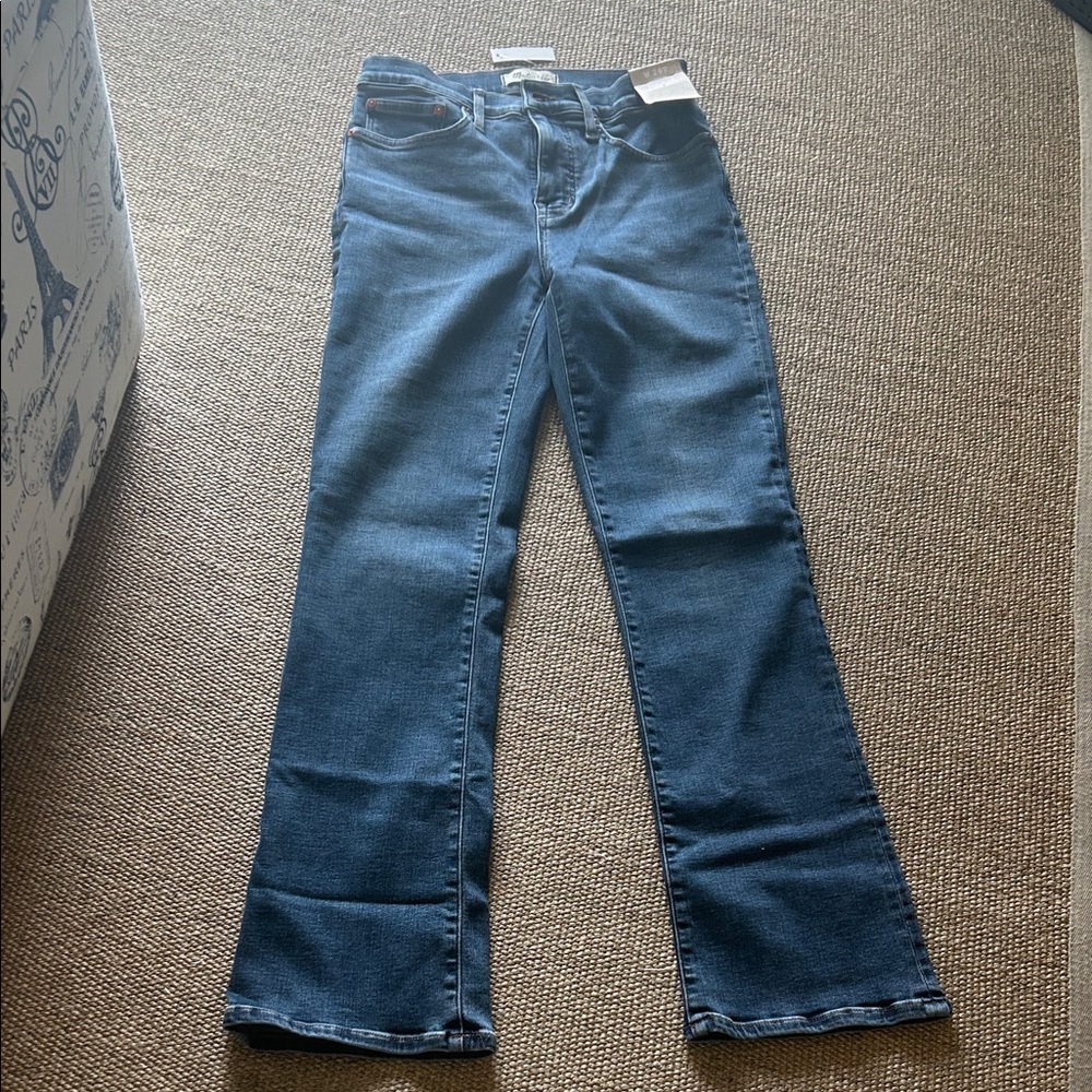 Madewell Dark Blue Mid-Rise Kick Out Leg Ankle-Length